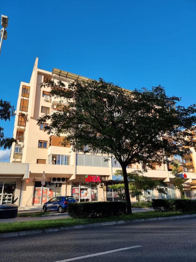 Oksana Apartment Podgorica Zewnętrze zdjęcie